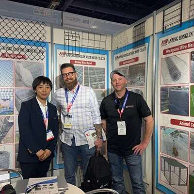 Durable Welded Wire Fencing Panels   High-Strength Security Mesh