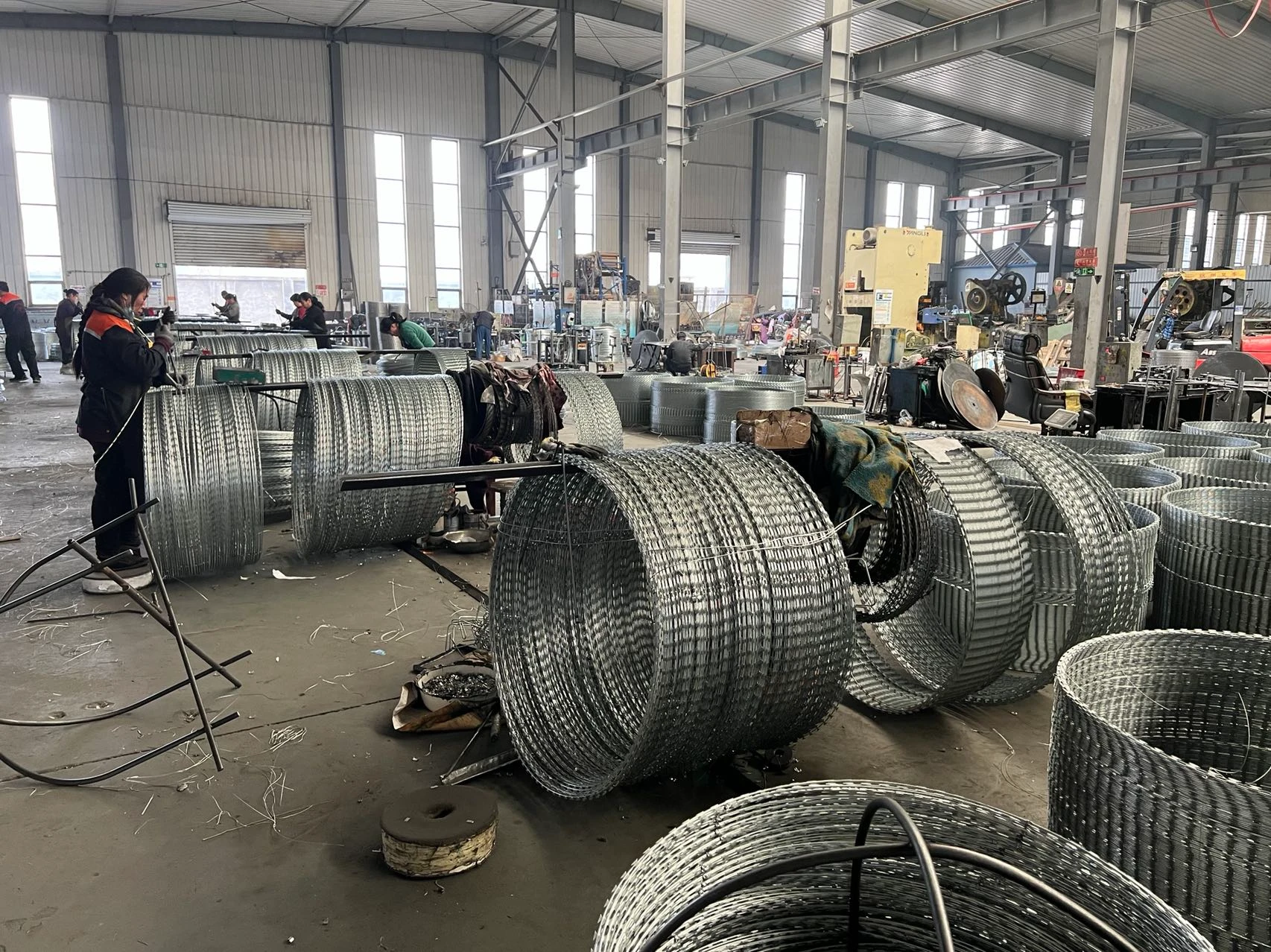 Chicken Wire 50 Metres – Durable Hexagonal Wire Mesh for Poultry & Garden Protection