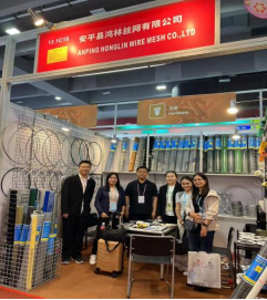 थोक वेल्डेड वायर मेष पैनल की विशेषताएँ और उपयोग